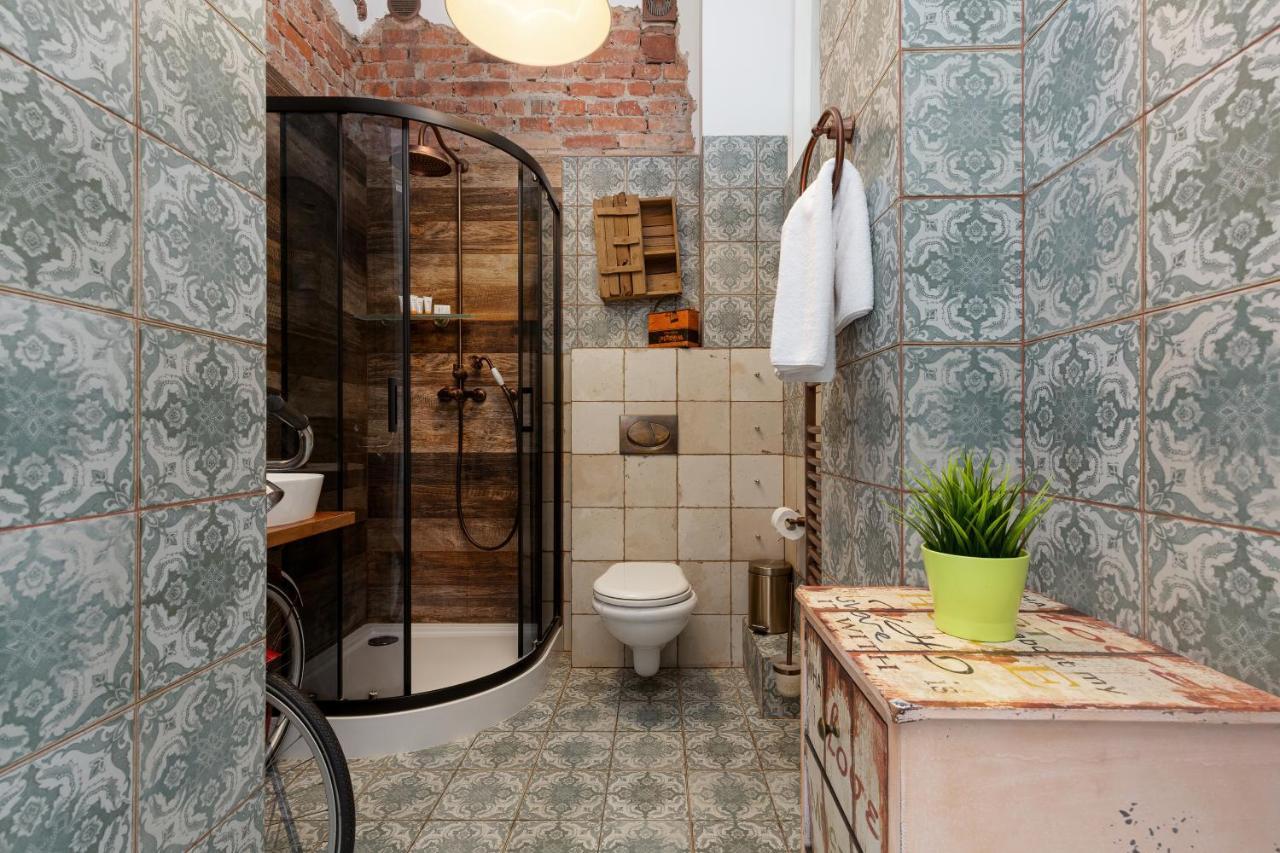 Apartment On The Warsaw Square By Noclegi Renters المظهر الخارجي الصورة