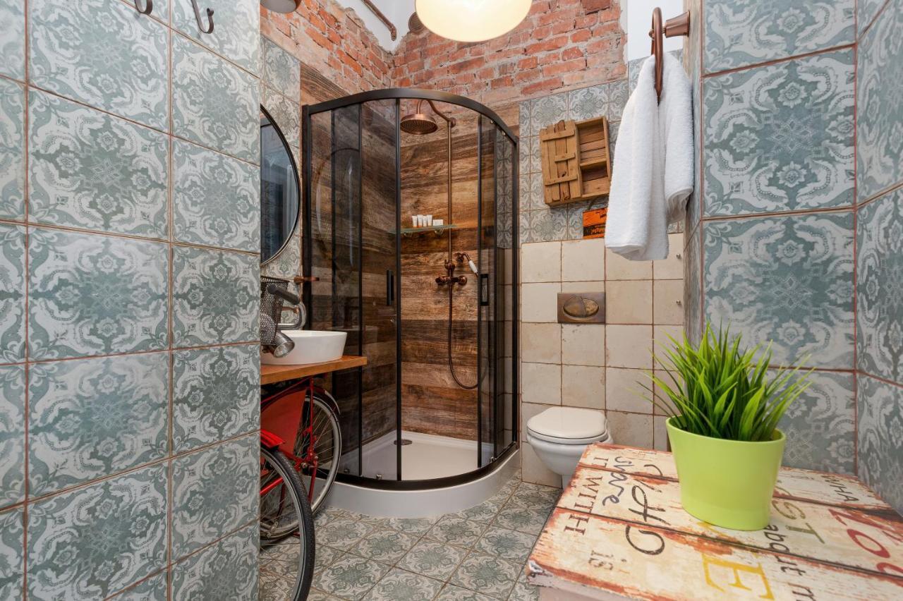 Apartment On The Warsaw Square By Noclegi Renters المظهر الخارجي الصورة